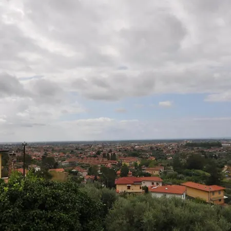 La Casa Di Silvia Tatil Evi