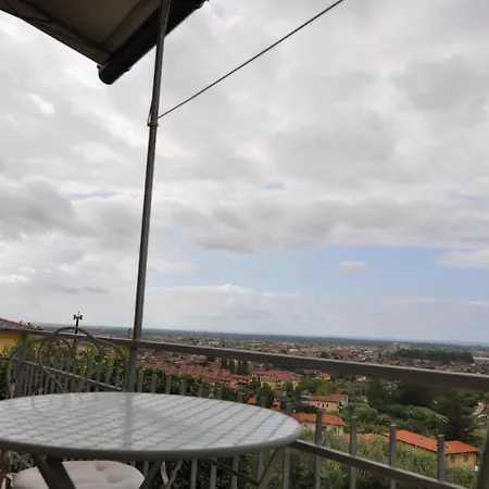 La Casa Di Silvia Tatil Evi
